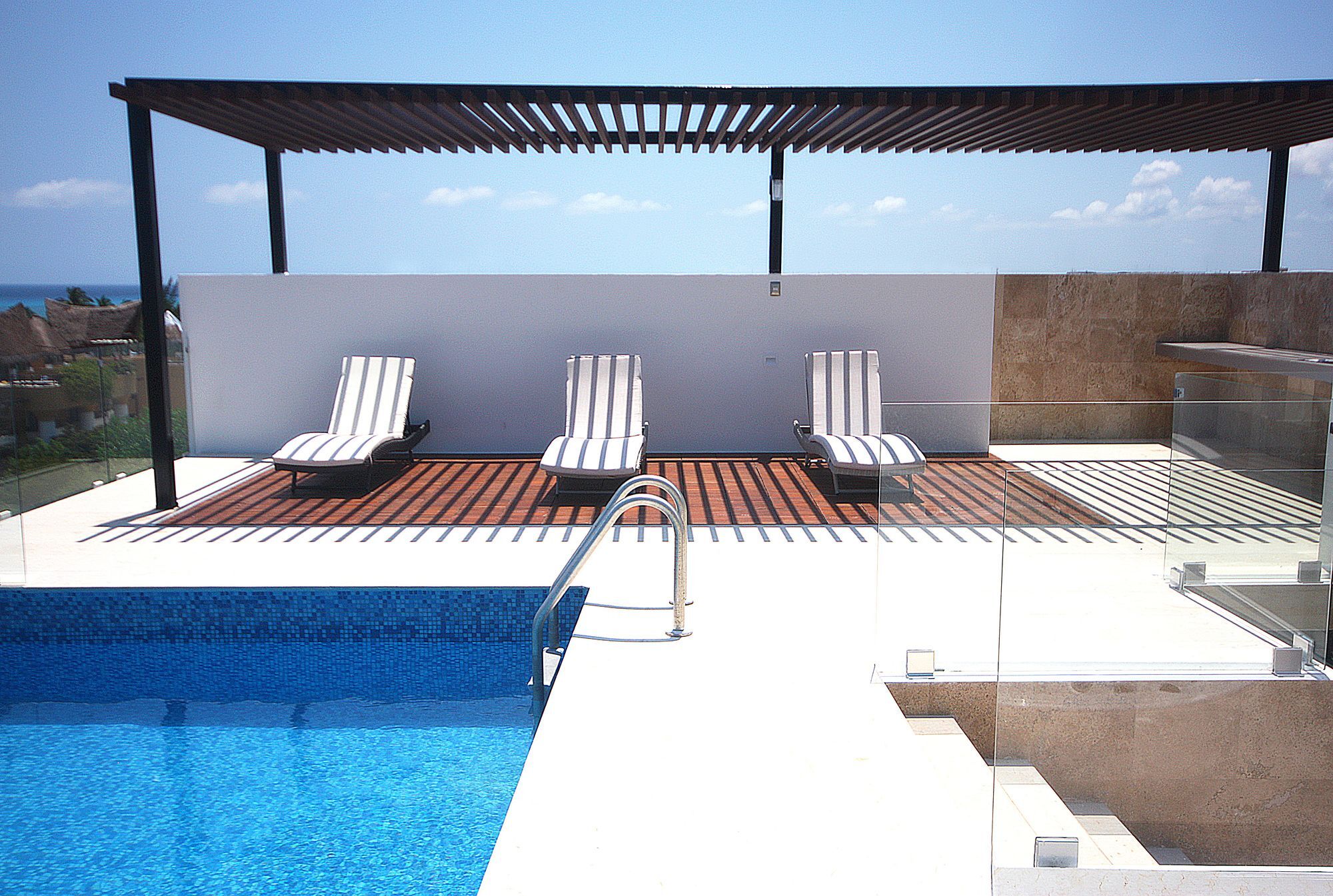 Menesse On The 001 By Imexico Playa del Carmen